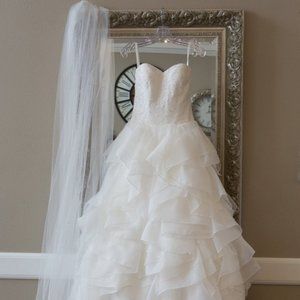 Lis Simon Floretta Wedding Dress